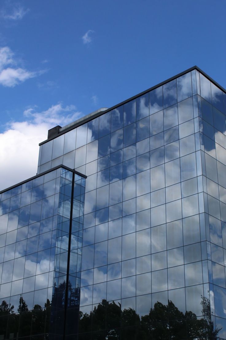 Glass facade lamella curtain wall – frameless system